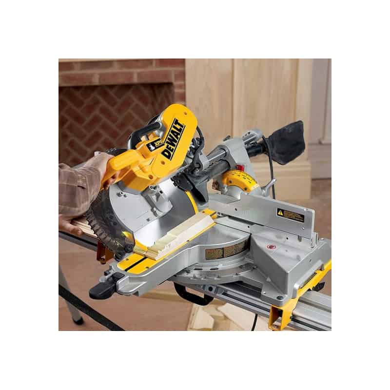 Scie à onglet radiale XPS diam 305mm DWS780 DEWALT