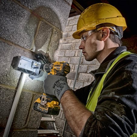 Visseuse perceuse à percussion 18V DCD996P2 DEWALT