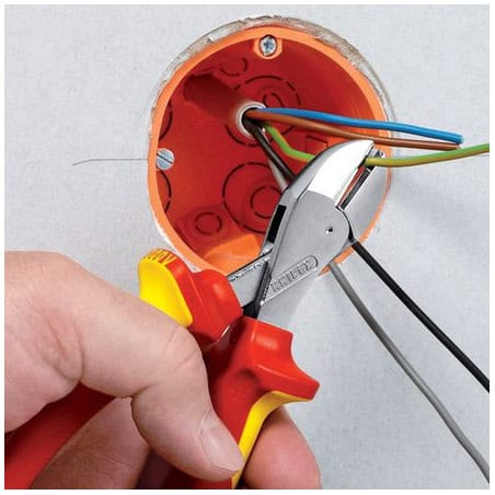 PINCE COUPANTE FORTE DEMULTIPLICATION ISOLEE