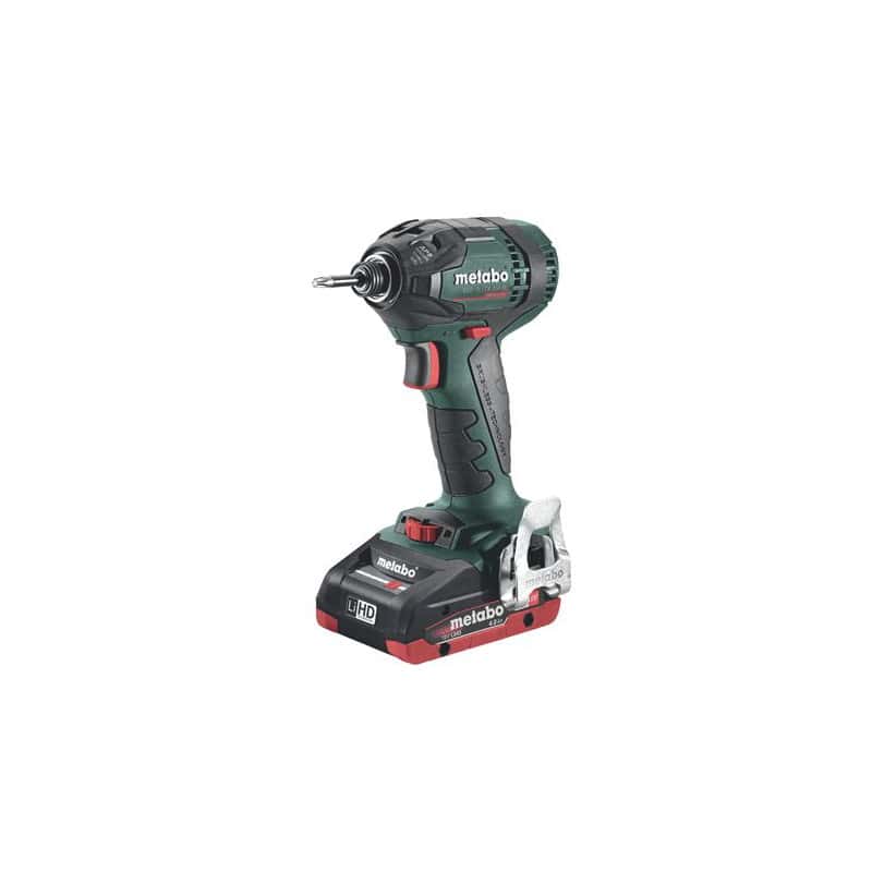 VISSEUSE A CHOC 18 V 2 X 4 AH SSD 18 LTX 200 BL
