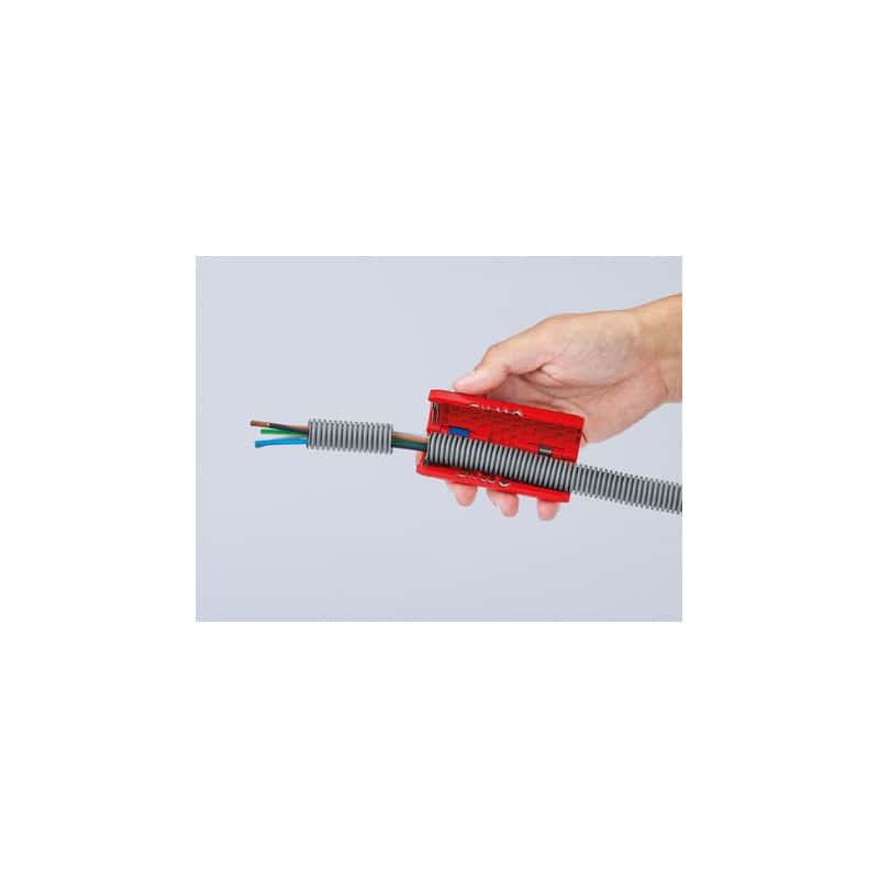 Coupe tube pour gaine électrique et outil à dénuder KNIPEX 90 22 02 SB