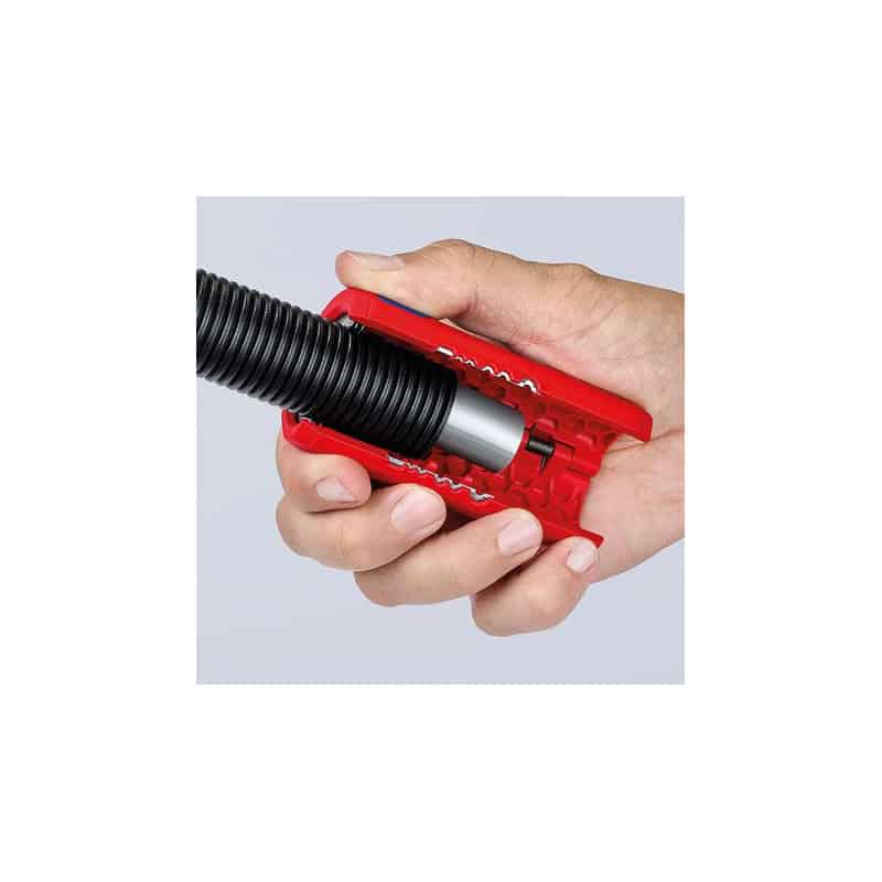 Coupe tube pour gaine électrique et outil à dénuder KNIPEX 90 22 02 SB