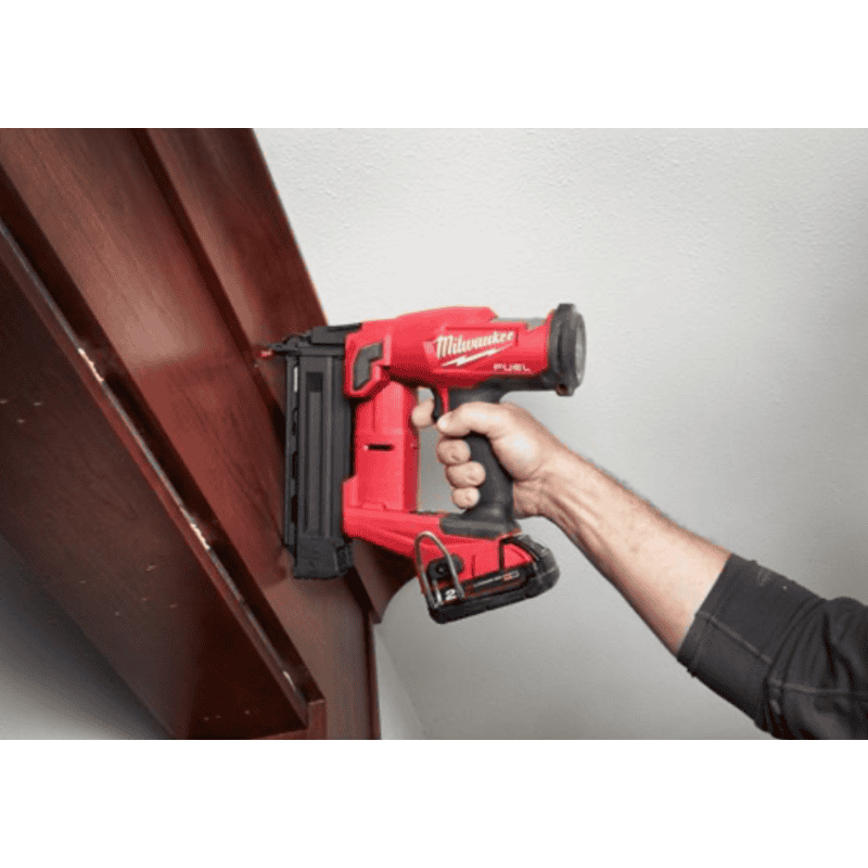 Cloueur de finition FN18GS-0X  M18 FUEL MILWAUKEE 4933471409