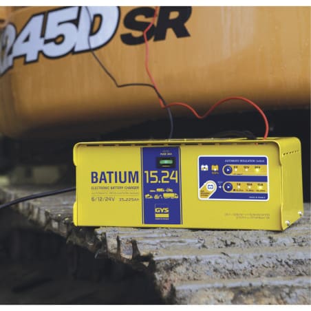 CHARGEUR AUTOMATIQUE BATIUM 6 A 24 VOLTS