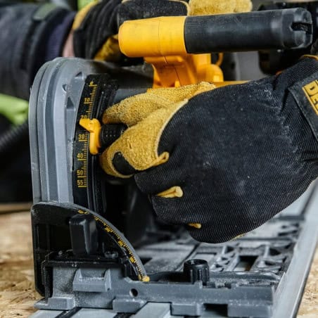Scie plongeante XR FLEXVOLT 54V DEWALT DCS520NT-XJ