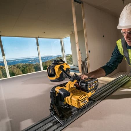 Scie plongeante XR FLEXVOLT 54V DEWALT DCS520NT-XJ