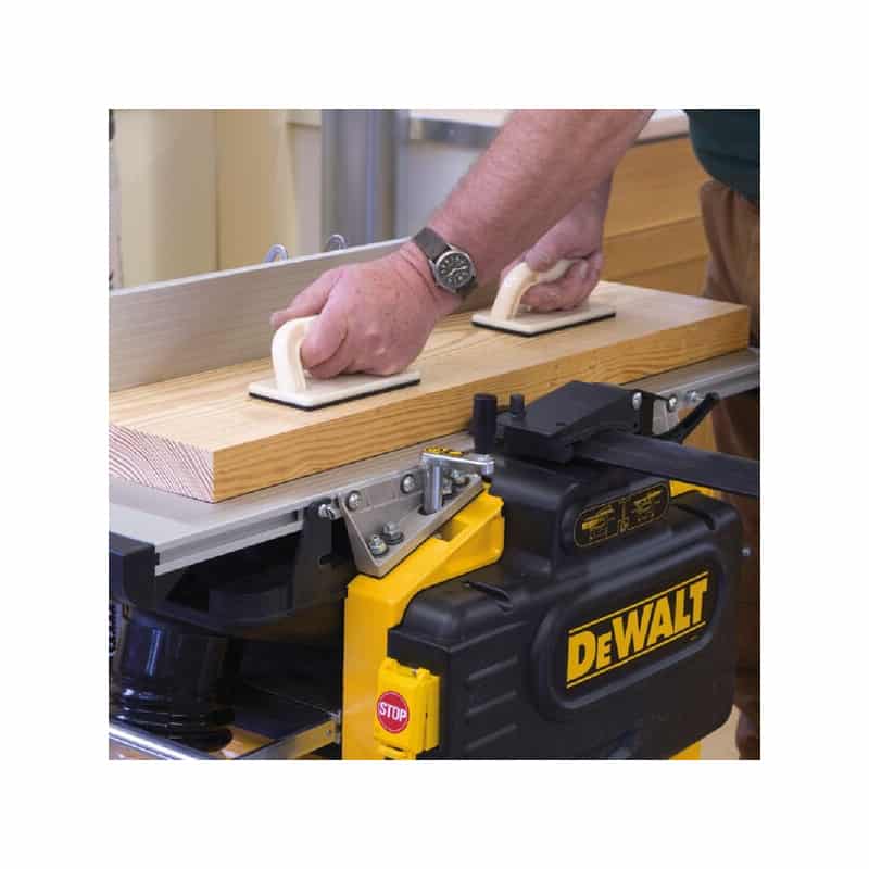 Raboteuse dégauchisseuse 2100W 260 mm DEWALT D27300-QS