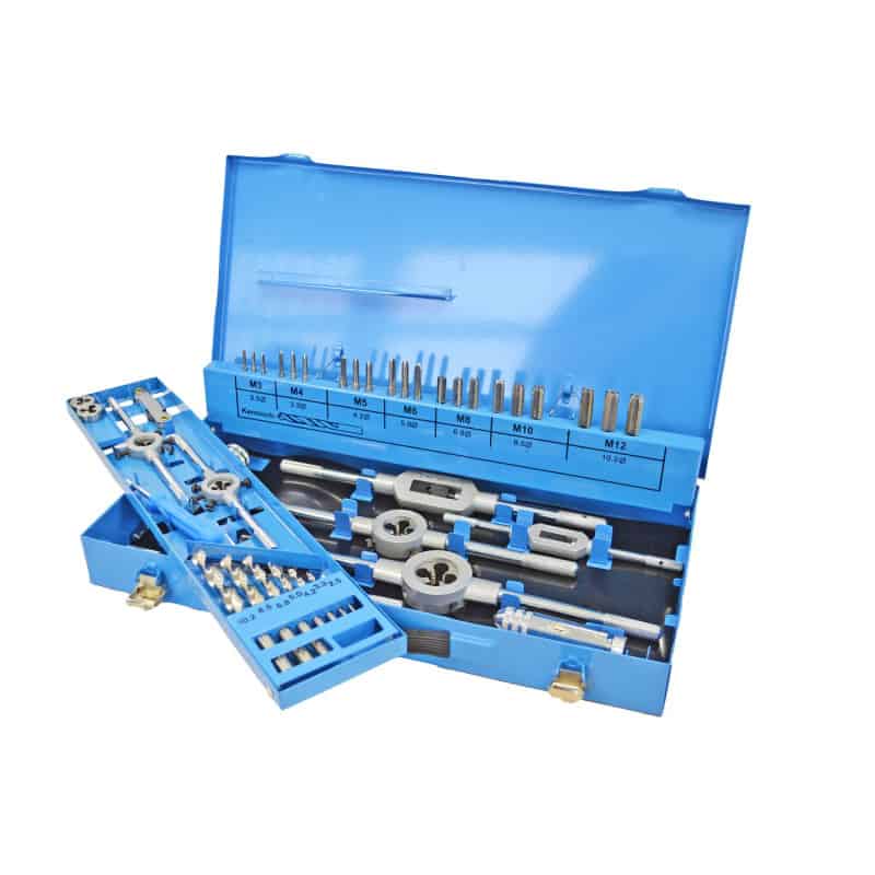 COFFRET METAL DE TARAUDS + FILIERES ET FORETS
