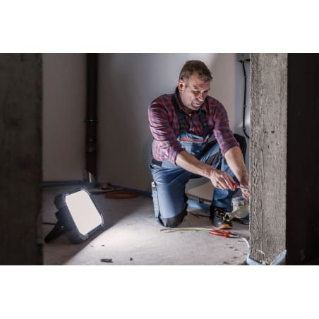 Projecteur de chantier portable LED DINORA 5050 BRENNENSTUHL 1171580001