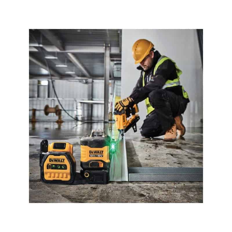 Niveau laser multi-lignes 3 x 360° XR 12V / 18V DEWALT DCE089NG18-XJ