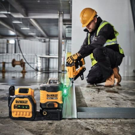 Niveau laser multi-lignes 3 x 360° XR 12V / 18V DEWALT DCE089NG18-XJ