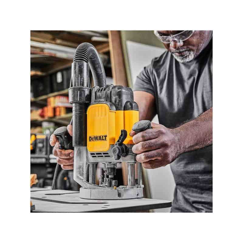 Défonceuse 2 300 W DEWALT DWE625KT-QS