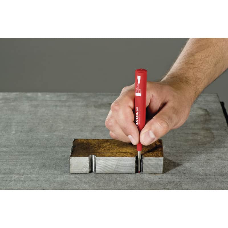 Marqueur - feutre rouge - pointe fine LYRA INK L4480017