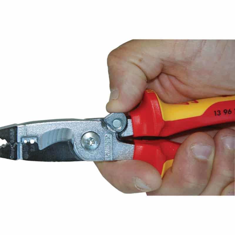 Pince multi-fonctions isolée KNIPEX 1396200
