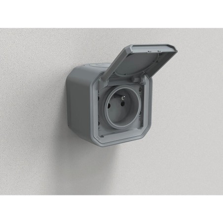 Prise de courant complète saille grise PLEXO LEGRAND 069731L