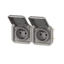 Prise de courant double horizontale composable précablée PLEXO LEGRAND 069562L