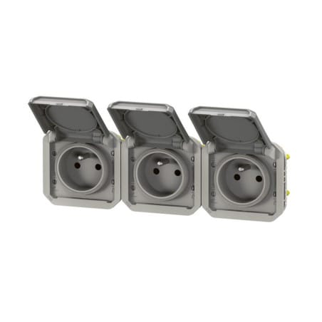 Triple prise de courant horizontale composable précablée PLEXO LEGRAND 069564L