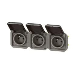 Triple prise de courant anthracite horizontale composable précablée PLEXO LEGRAND 069844L