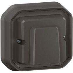 Sortie de câble complète...